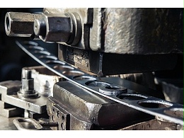 精密五金沖壓模具加工，沖壓件的3種不良問(wèn)題