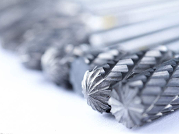 五金模具CNC加工過(guò)程中有哪些注意事項(xiàng)?