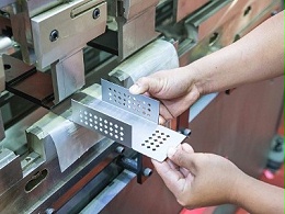 清遠(yuǎn)沖壓加工，沖壓件廠質(zhì)量問題處理-10萬㎡生產(chǎn)面積「誠(chéng)瑞豐」