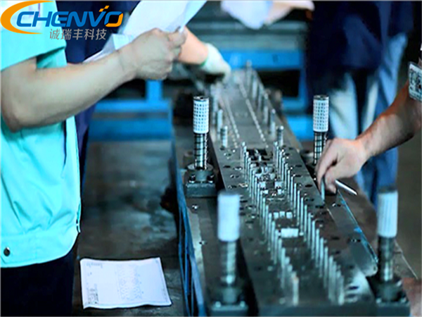 五金沖壓模具線切割設(shè)計