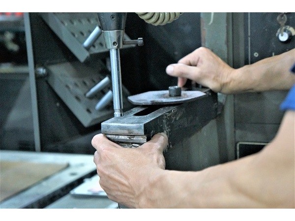 深圳精密五金公司-五金沖壓實力如何？