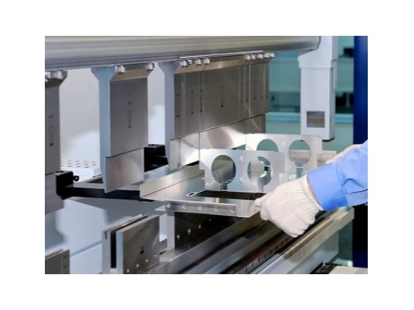 順德鈑金加工廠的弧形加工和船用箱體加工 順德鈑金加工廠的弧形加工和船用箱體加工